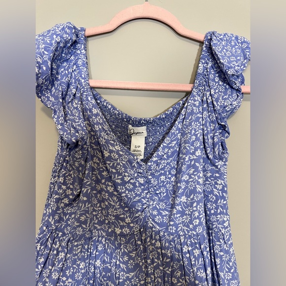 White and blue peplum-style top small - Picture 2 of 3